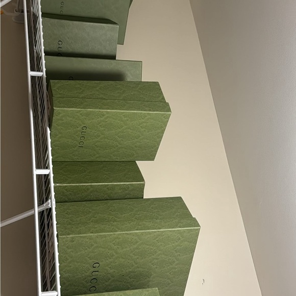 Authentic Designer boxes.. - Picture 3 of 4